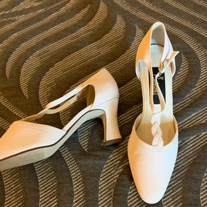 Women’s shoes; pale pink; worn once